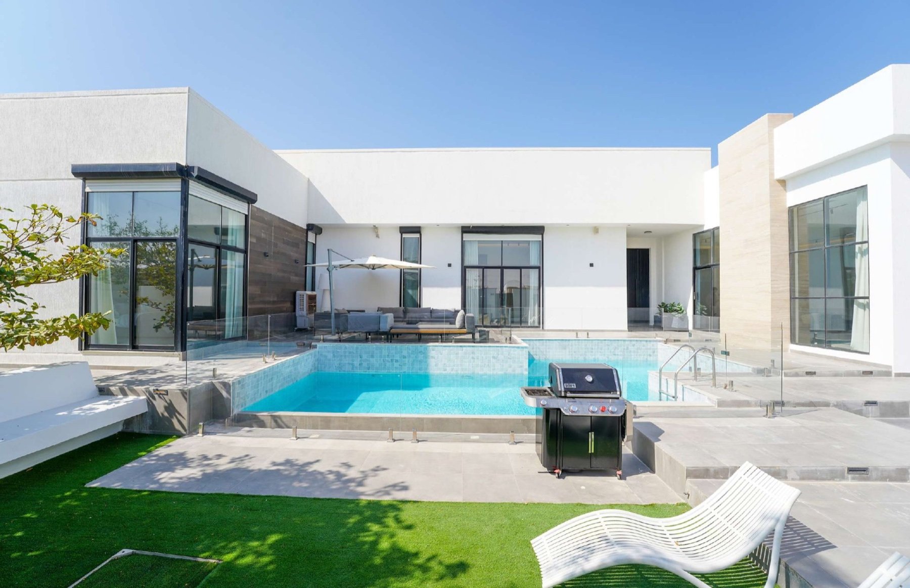 Ultra Modern Glass Villa