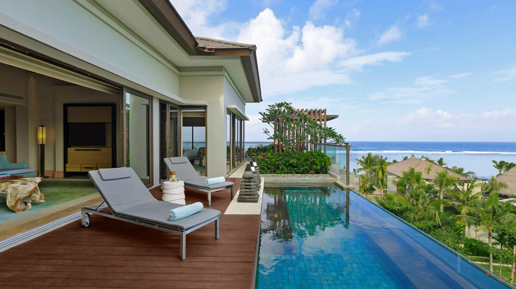 Cliff Villa